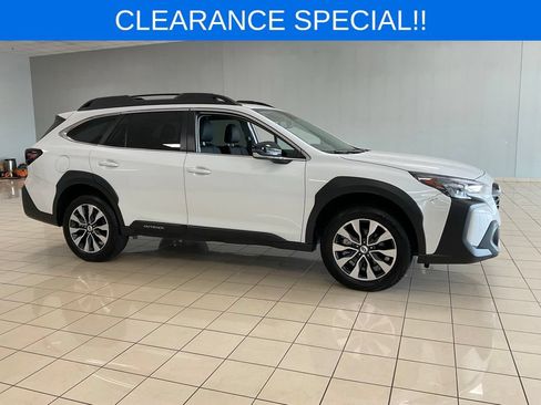 Used 2024 Subaru Outback Limited AWD/4WD image 1