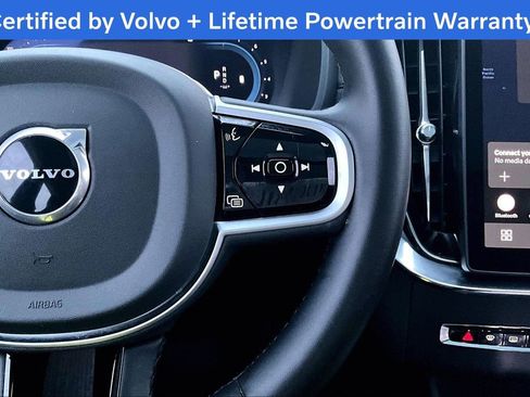 Certified 2025 Volvo XC90 B6 Plus image 27