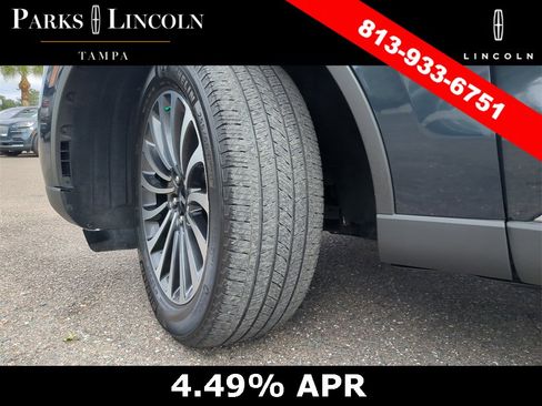 Certified 2022 Lincoln Aviator Reserve w/ Elements Package Plus image 32