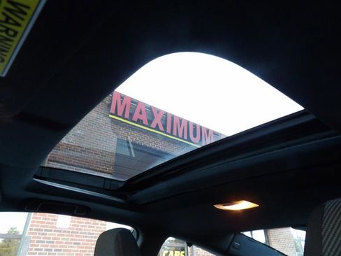 Used 2018 Honda Civic Si image 8