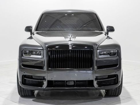Used 2022 Rolls-Royce Cullinan w/ Cullinan Package AWD/4WD image 2