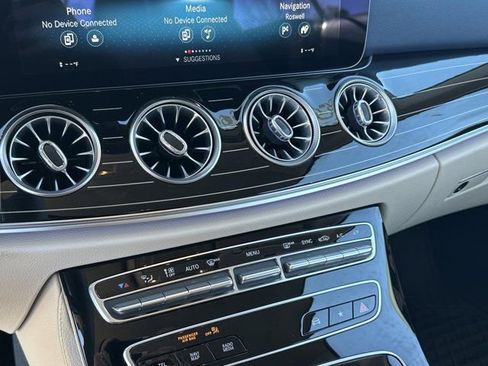 Used 2023 Mercedes-Benz E 450 4MATIC Cabriolet image 27