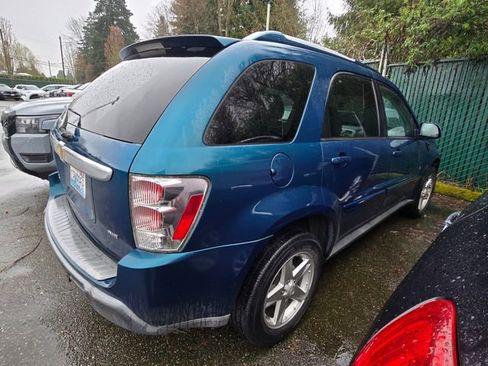 Used 2006 Chevrolet Equinox LT w/ LT Preferred Equipment Group image 3