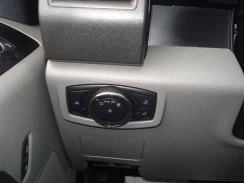 Used 2020 Ford F250 XL w/ Power Equipment Group AWD/4WD image 34