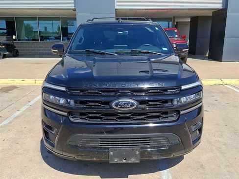 Used 2023 Ford Expedition Max Limited RWD image 6