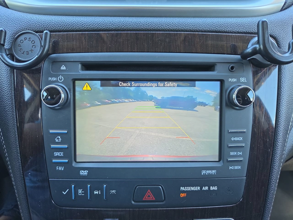 Used 2015 Chevrolet Traverse LT w/ Traveler's Package FWD image 21