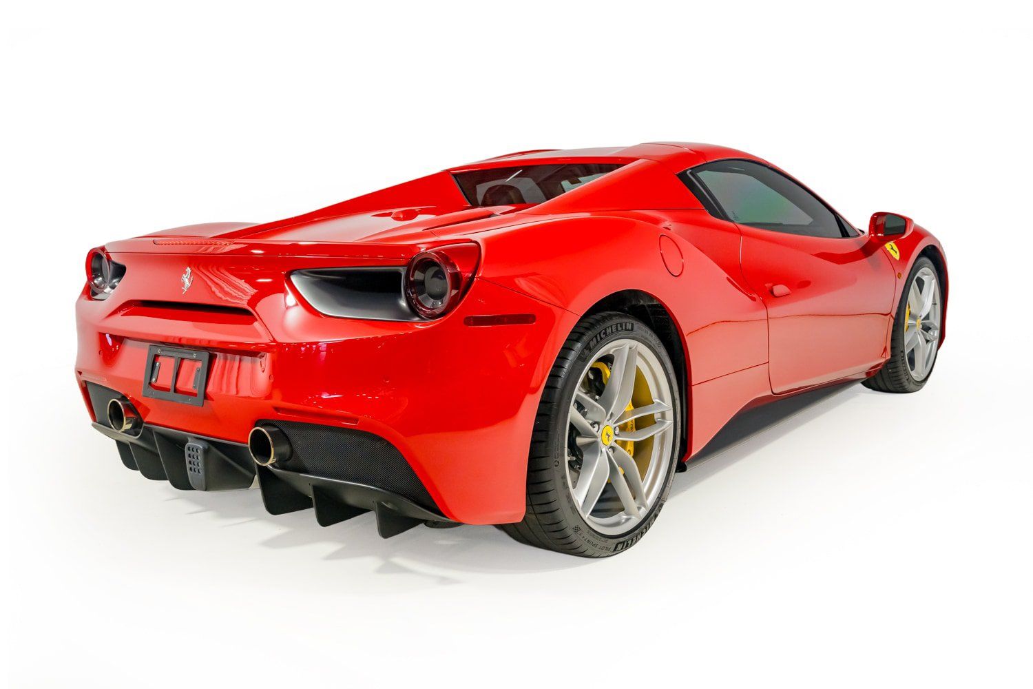 Certified 2017 Ferrari 488 Spider RWD image 9
