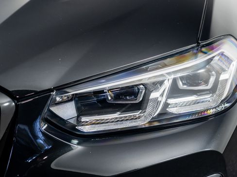 Used 2023 BMW X4 M40i image 23