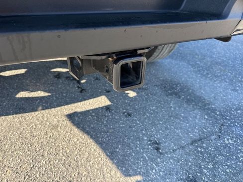 Used 2024 Ford F150 Lariat w/ Equipment Group 502A High image 35