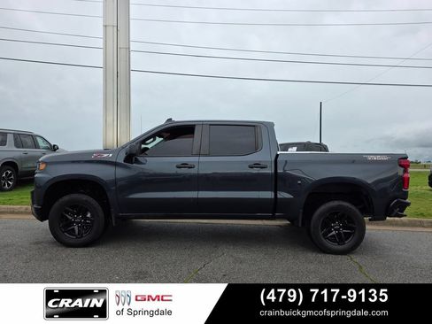 Used 2021 Chevrolet Silverado 1500 Custom Trail Boss AWD/4WD image 4