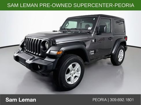 Used 2020 Jeep Wrangler Sport AWD/4WD image 3