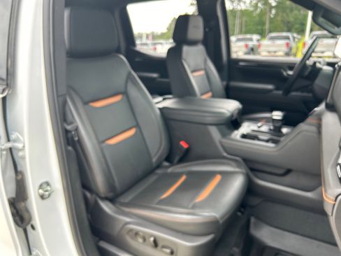 Used 2025 GMC Sierra 1500 AT4 w/ AT4 Premium Package AWD/4WD image 20