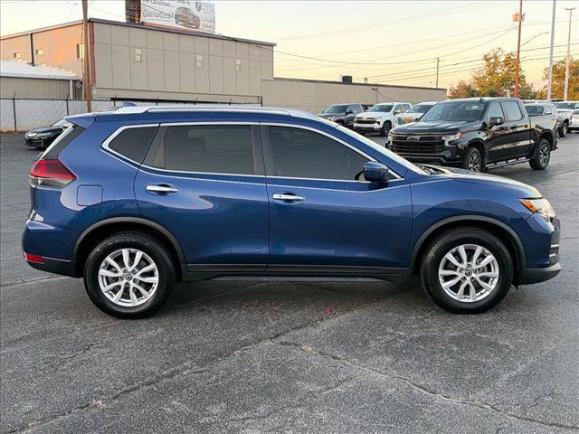 Used 2020 Nissan Rogue SV FWD image 14