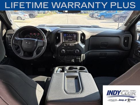 Used 2025 Chevrolet Silverado 2500 Custom w/ Custom Value Package AWD/4WD image 10