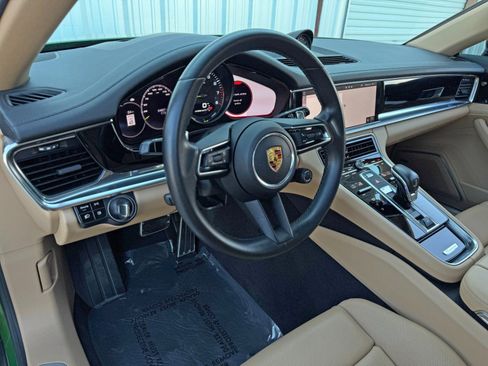 Used 2021 Porsche Panamera 4 image 14