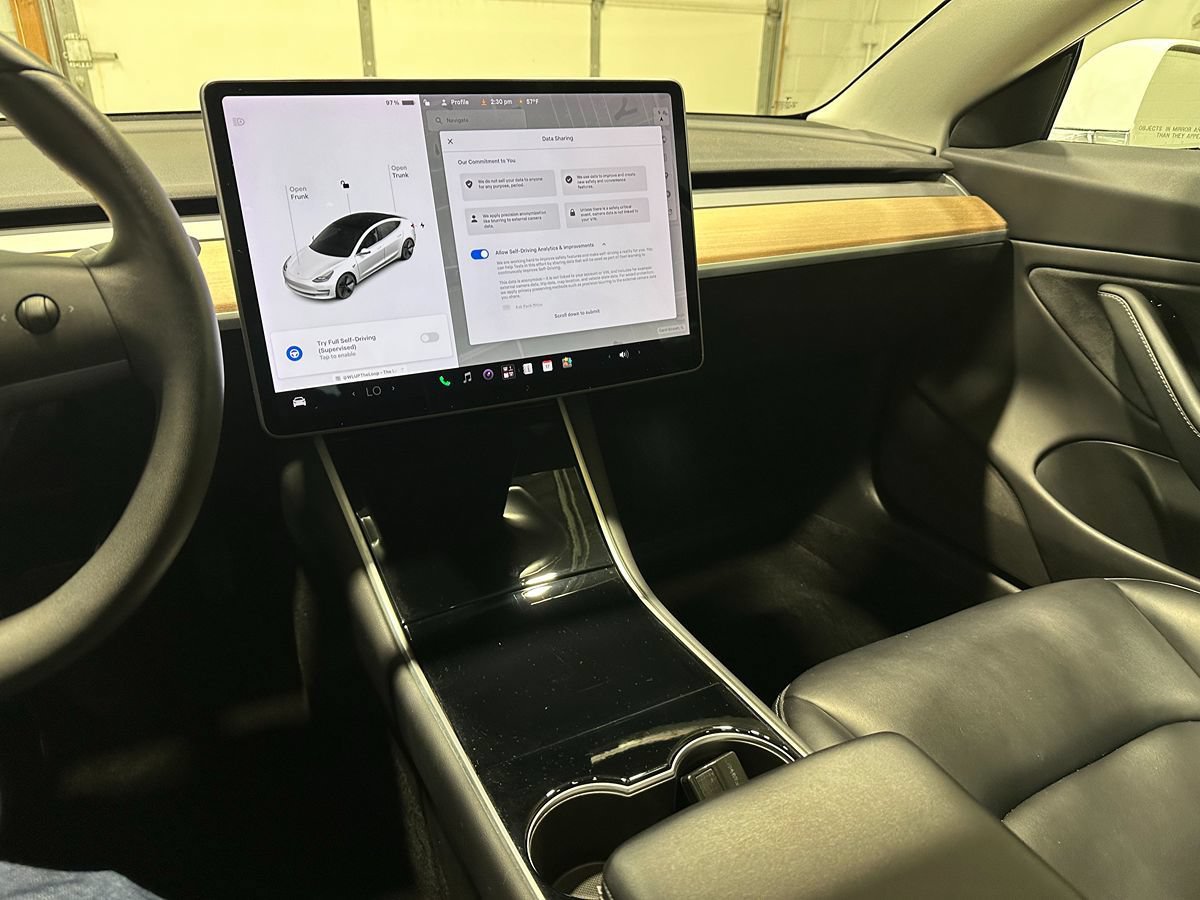 Used 2019 Tesla Model 3 Long Range AWD/4WD image 26