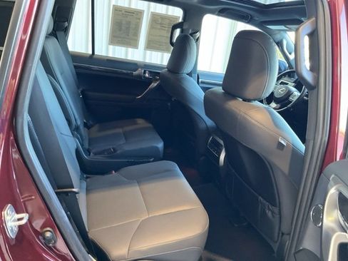 Used 2022 Lexus GX 460 Premium image 23