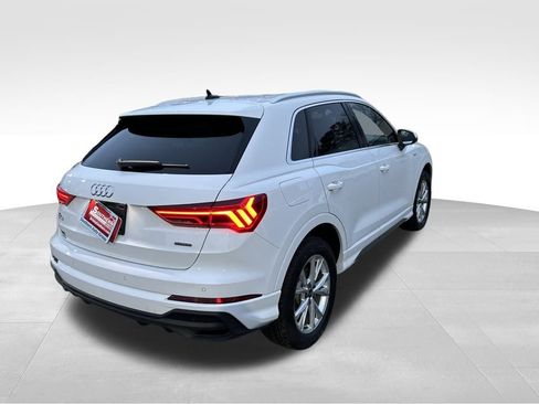 Used 2025 Audi Q3 2.0T Premium image 5
