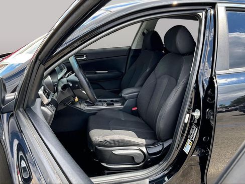 Used 2019 Kia Optima LX FWD image 23