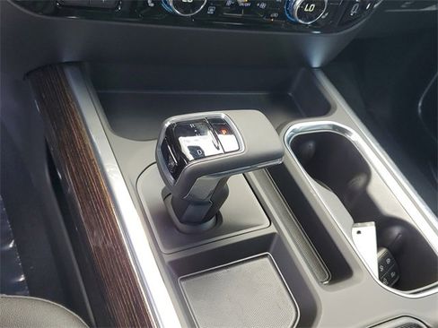 New 2026 GMC Sierra 1500 Elevation w/ Elevation Premium Package image 17