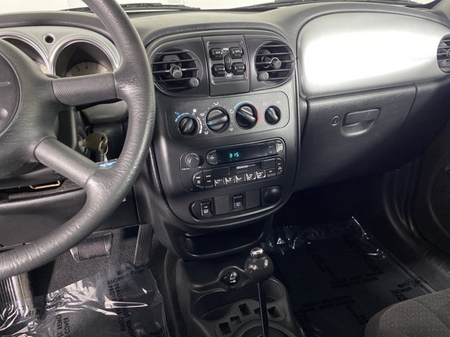 Used 2005 Chrysler PT Cruiser FWD image 19