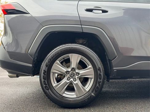 Used 2025 Toyota RAV4 XLE image 17