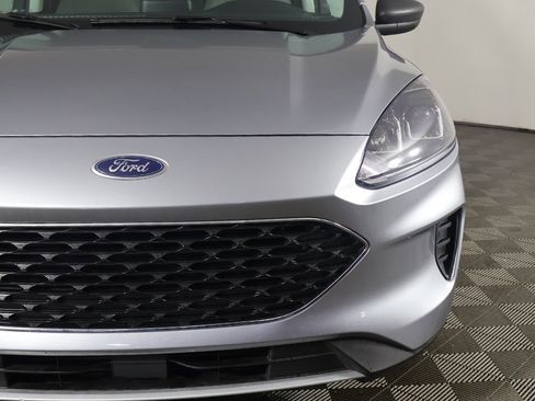 Used 2022 Ford Escape SE w/ Convenience Package image 11