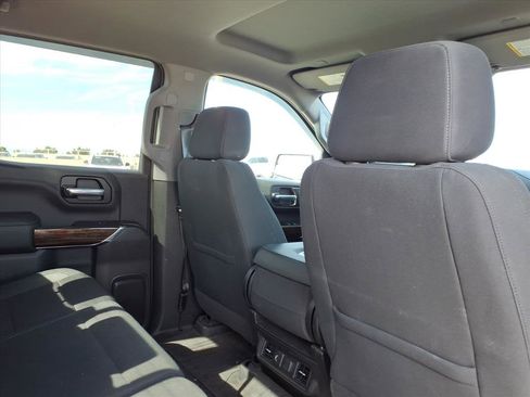 Used 2020 GMC Sierra 1500 SLE w/ SLE Value Package image 13