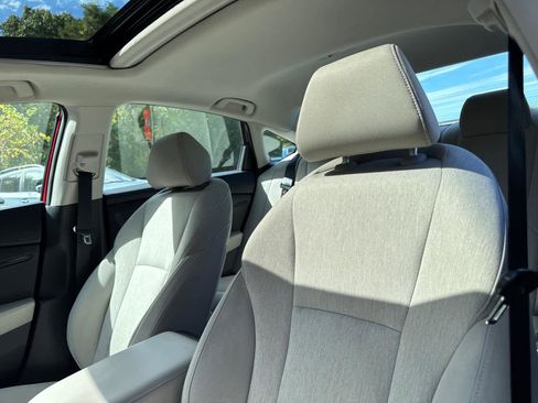 Certified 2023 Honda Accord EX image 16