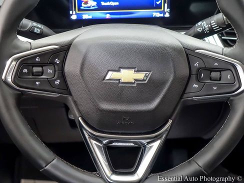 Used 2026 Chevrolet Trax LT w/ Driver Confidence Package FWD image 18