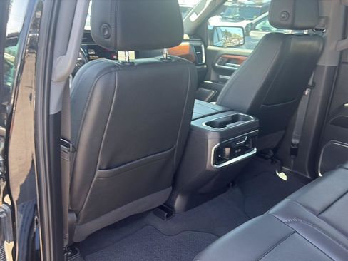 Used 2023 GMC Sierra 1500 Denali w/ Denali Reserve Package AWD/4WD image 29