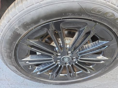 Certified 2024 Land Rover Range Rover Evoque S AWD/4WD image 22