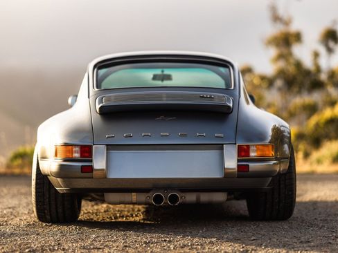 Used 1989 Porsche 911 Carrera 4 image 18