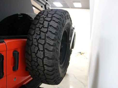 Used 2019 Jeep Wrangler Unlimited Sport image 12