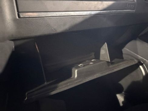 Used 2016 Jeep Patriot Sport w/ Power Value Group image 24