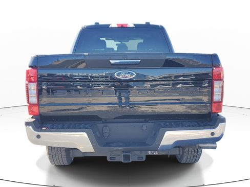 Used 2022 Ford F250 XLT w/ XLT Premium Package image 5