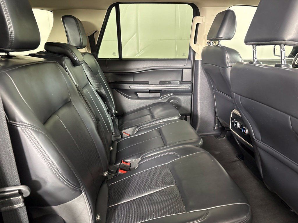 Used 2024 Ford Expedition Max XLT AWD/4WD image 17