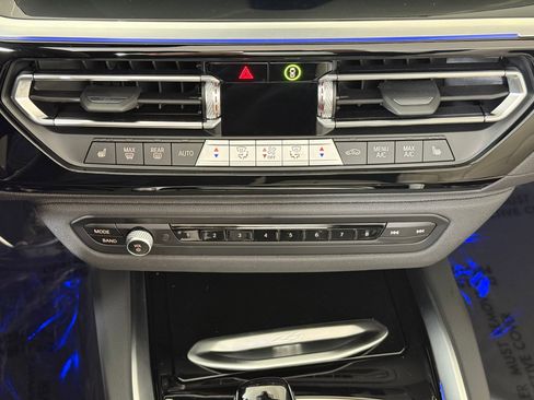 Used 2026 BMW Z4 M40i w/ Premium Package image 25