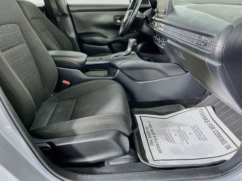 Used 2024 Honda HR-V Sport image 29