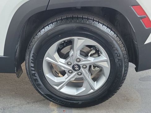 Used 2024 Hyundai Tucson SEL FWD image 25