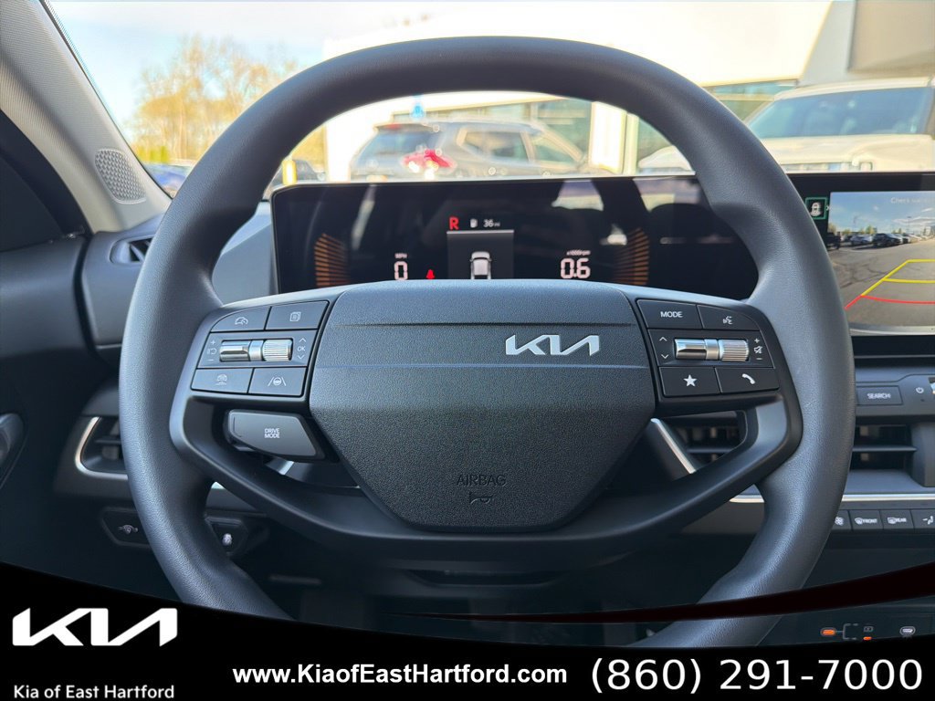 Used 2026 Kia K4 FWD image 33