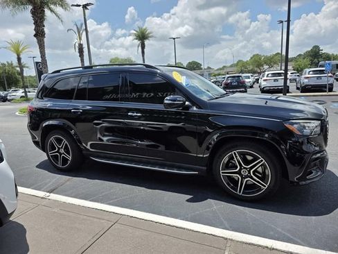 Certified 2024 Mercedes-Benz GLS 450 4MATIC image 6