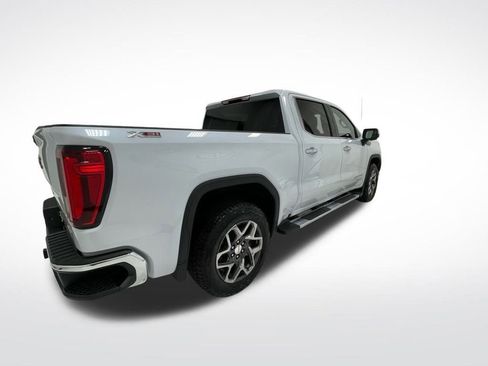 New 2026 GMC Sierra 1500 SLT w/ SLT Premium Package image 4