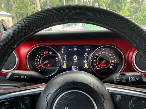 Used 2021 Jeep Wrangler Unlimited Rubicon AWD/4WD image 13