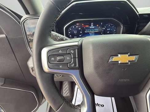 Used 2025 Chevrolet Silverado 1500 LT w/ Leather Package AWD/4WD image 19