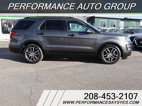 Used 2016 Ford Explorer Sport w/ Equipment Group 401A image 2