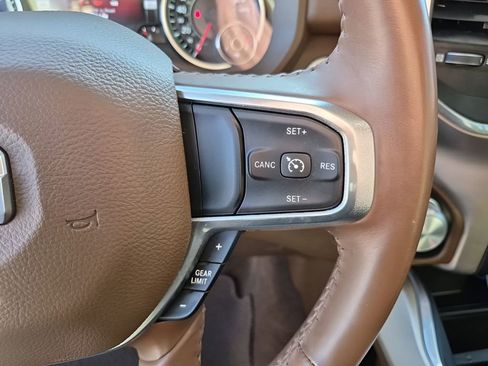 Used 2021 RAM 1500 Laramie image 35