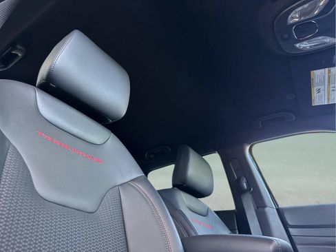 New 2026 Jeep Compass Trailhawk AWD/4WD image 17