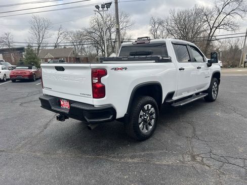 Used 2022 Chevrolet Silverado 2500 Custom w/ Custom Convenience Package image 6