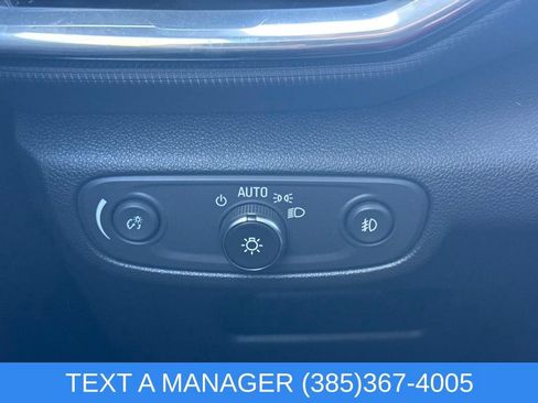 Used 2021 Chevrolet TrailBlazer LT w/ Convenience Package FWD image 20